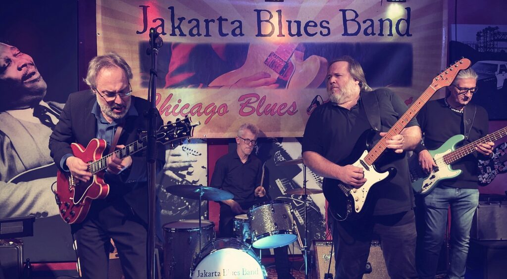 Live-Sonntag mit Jamsession – Jakarta Blues Band