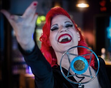 Cate Evens  ***PIAF-ESQUE***